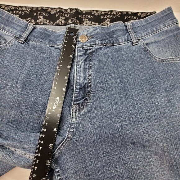 Riders by Lee Jeans Women's 18W Long Blue 5 Pocket Mid Rise Boot Cut Stretch - Picture 9 of 15